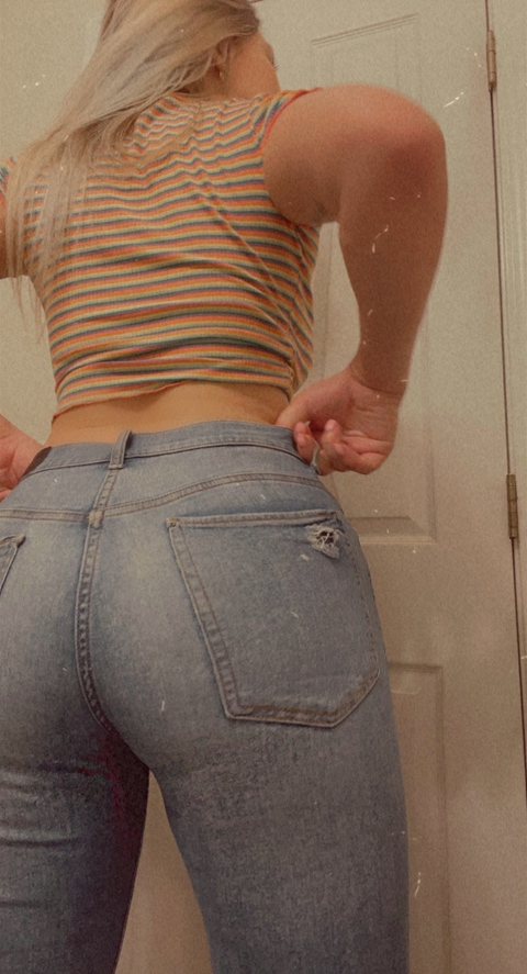 Header of arieladdison