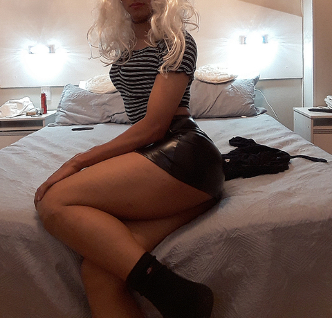 candela_dresser onlyfans leaked picture 1