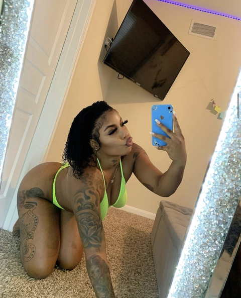 drea.valentine onlyfans leaked picture 1