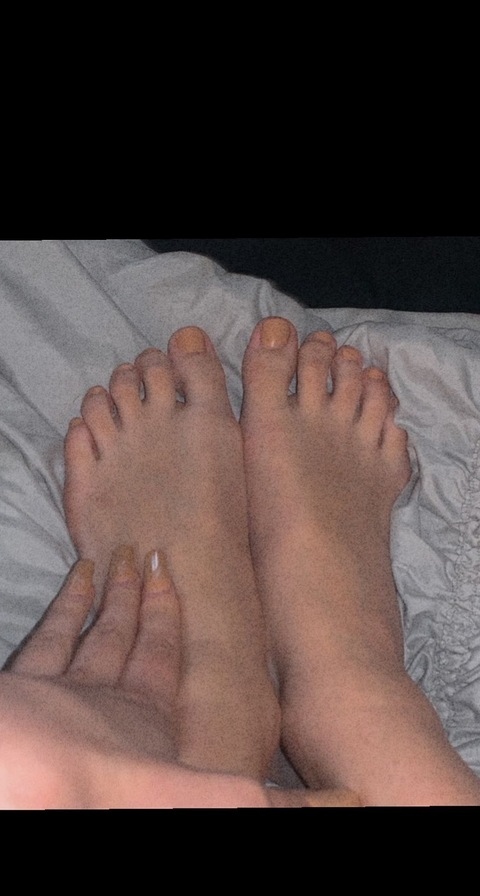 feet4oudaizzz onlyfans leaked picture 1