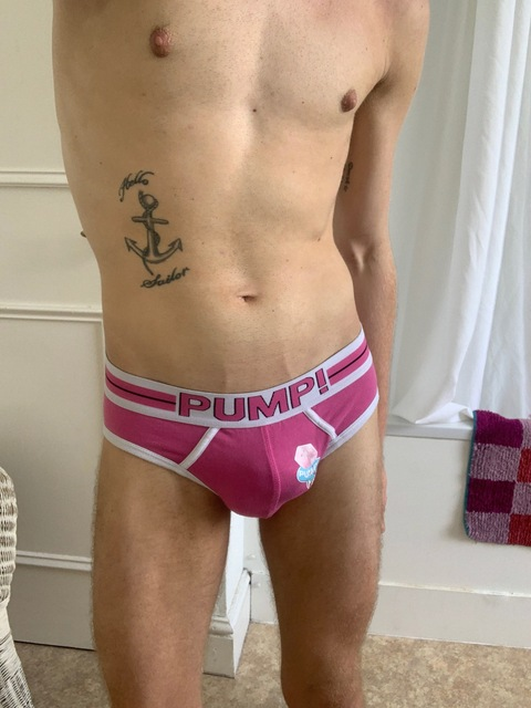 hugocameronfree onlyfans leaked picture 1