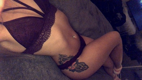 lilharlee onlyfans leaked picture 1