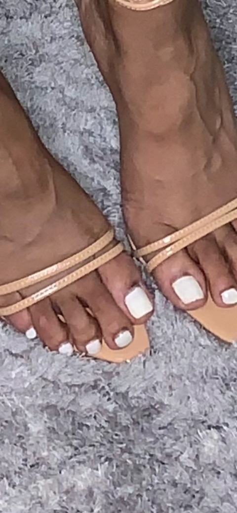 makelovetomyfeet onlyfans leaked picture 1