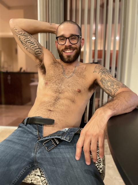 michaelgrey69free onlyfans leaked picture 1