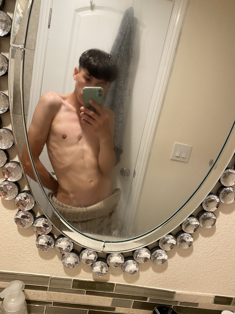 mrpearl40z onlyfans leaked picture 1