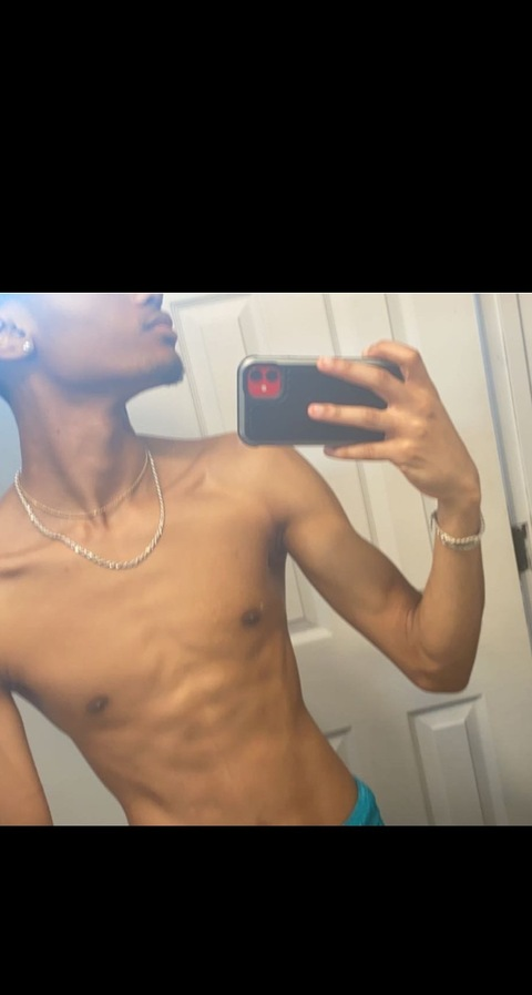 nehemiahpm onlyfans leaked picture 1