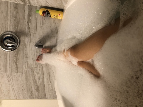 nickie22 onlyfans leaked picture 1