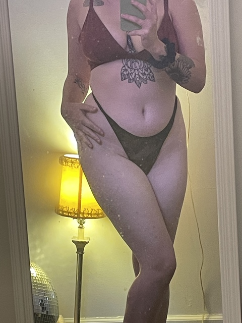 softnsweet77 onlyfans leaked picture 1