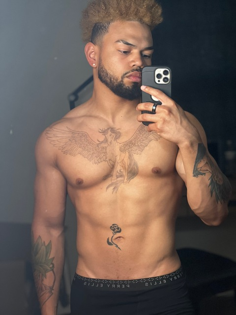 thadstrength onlyfans leaked picture 1