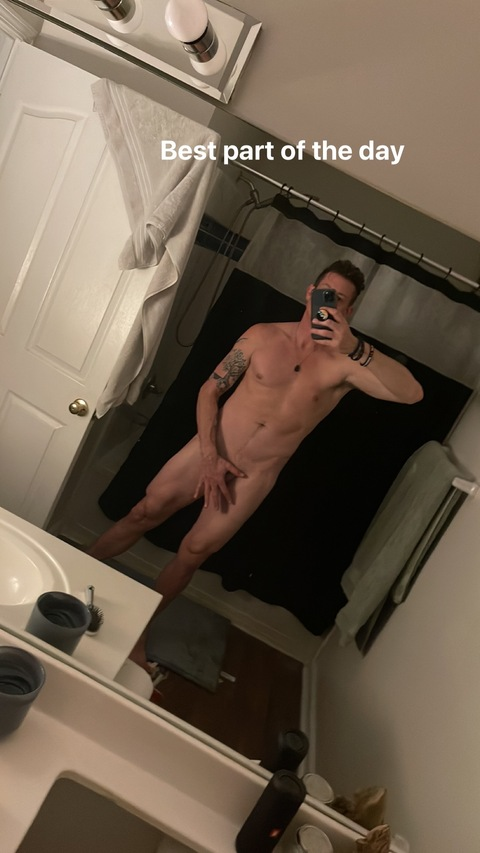 travelingdan77 onlyfans leaked picture 1