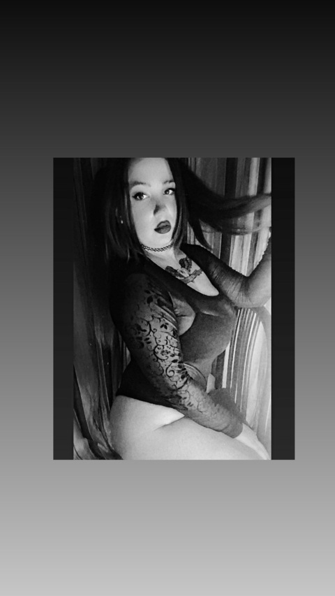 u257636013 onlyfans leaked picture 1